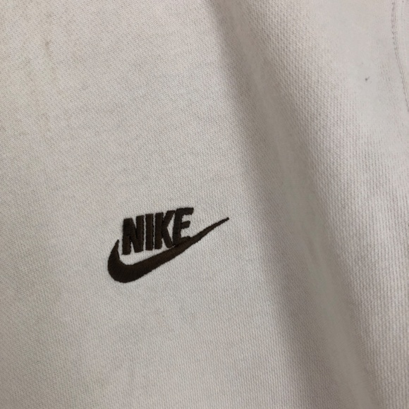 Nike sweater - Picture 2 of 5